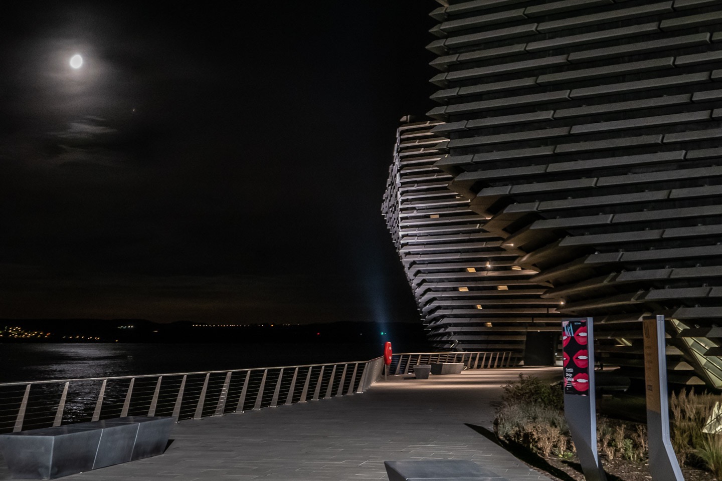 Moonlight on Tay and V&A