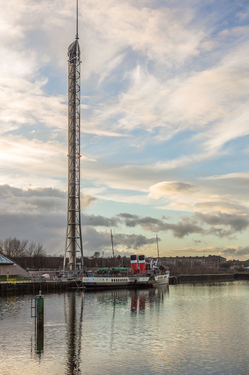 PS WAVERLEY
The Waverley is the last ocean-going paddle steamer in the world. 
Built in Glasgow in 1948, the ship moors each winter at Pacific Quay, below the Glasgow Tower at the Science Centre.